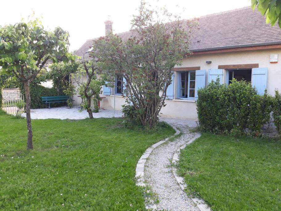 Les Annexes Villa Verdun-sur-le-Doubs Exteriör bild