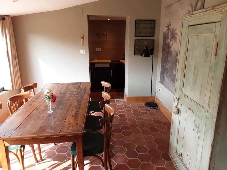 Les Annexes Villa Verdun-sur-le-Doubs Exteriör bild