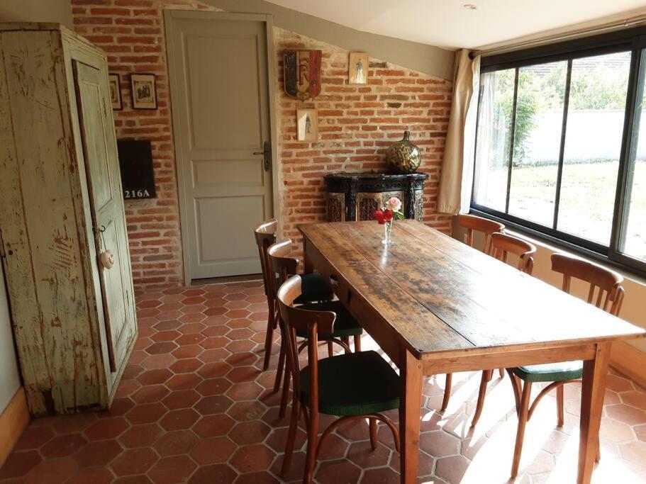 Les Annexes Villa Verdun-sur-le-Doubs Exteriör bild