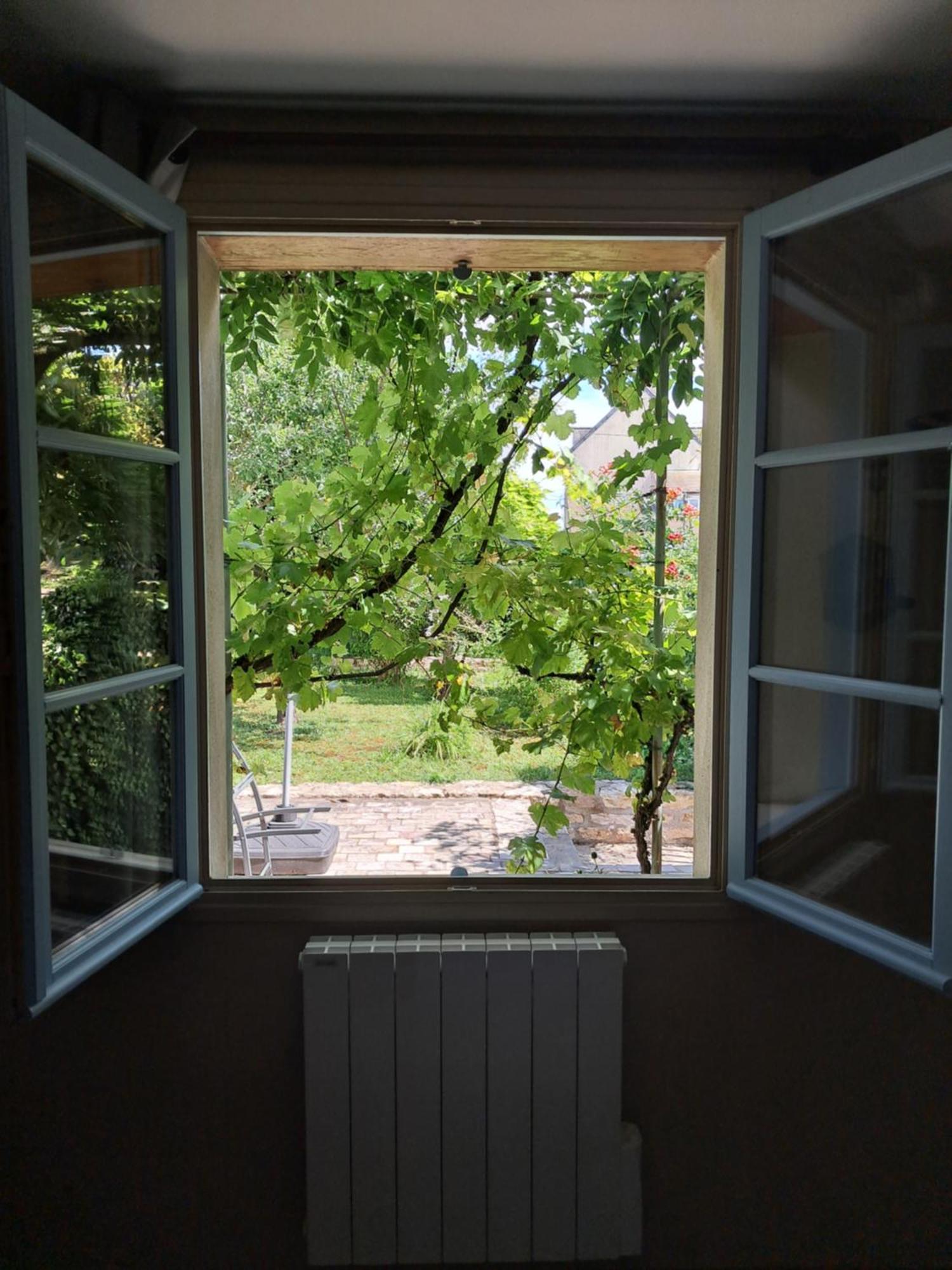 Les Annexes Villa Verdun-sur-le-Doubs Exteriör bild