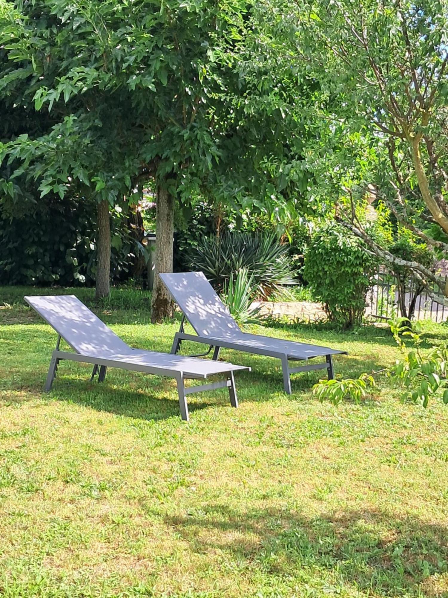 Les Annexes Villa Verdun-sur-le-Doubs Exteriör bild